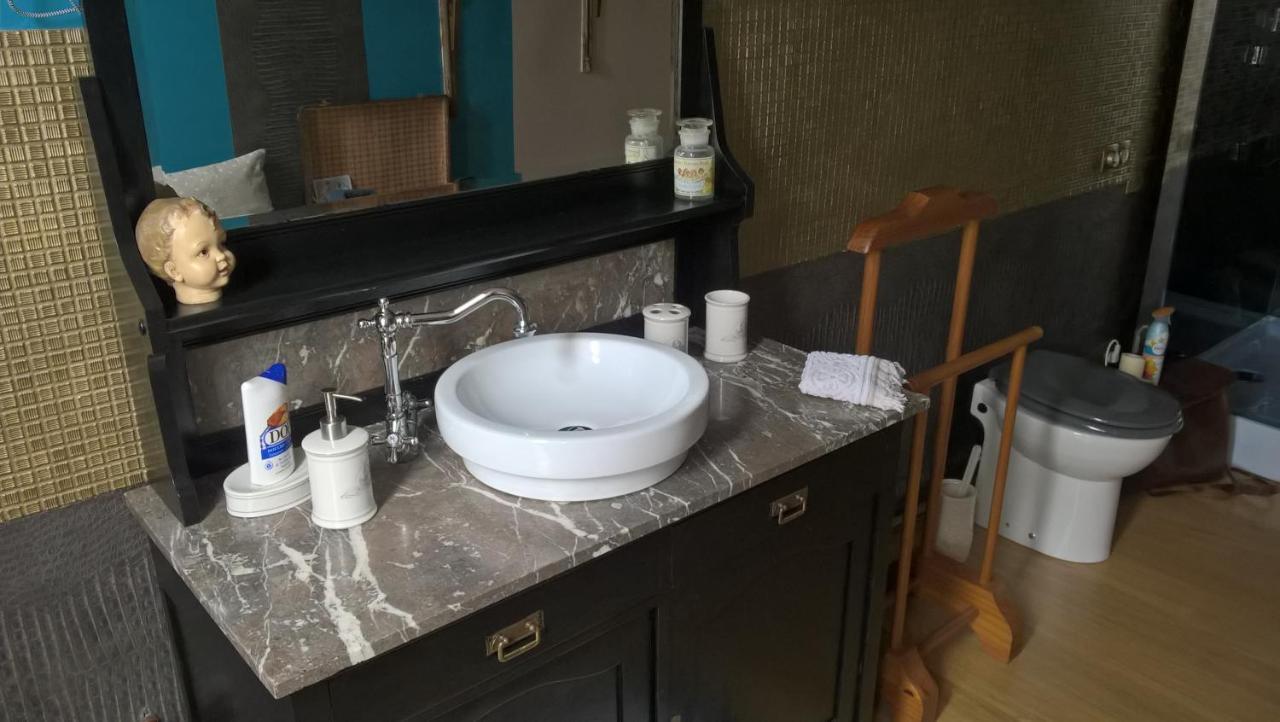 B&B Delices De Rose Ieper Exteriör bild