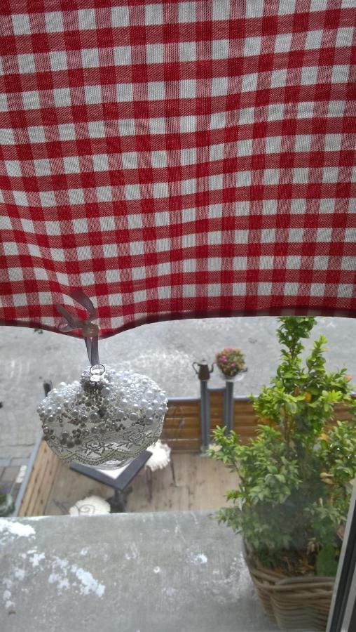 B&B Delices De Rose Ieper Exteriör bild